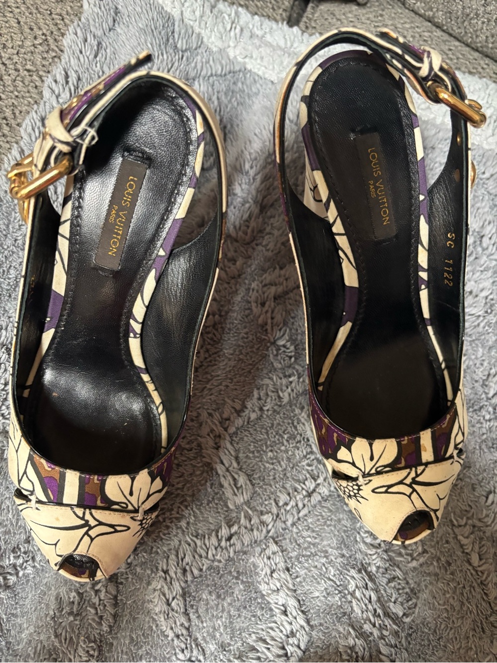 Louis Vuitton Floral Peep-Toe Slingback Heels in Cream & Purple